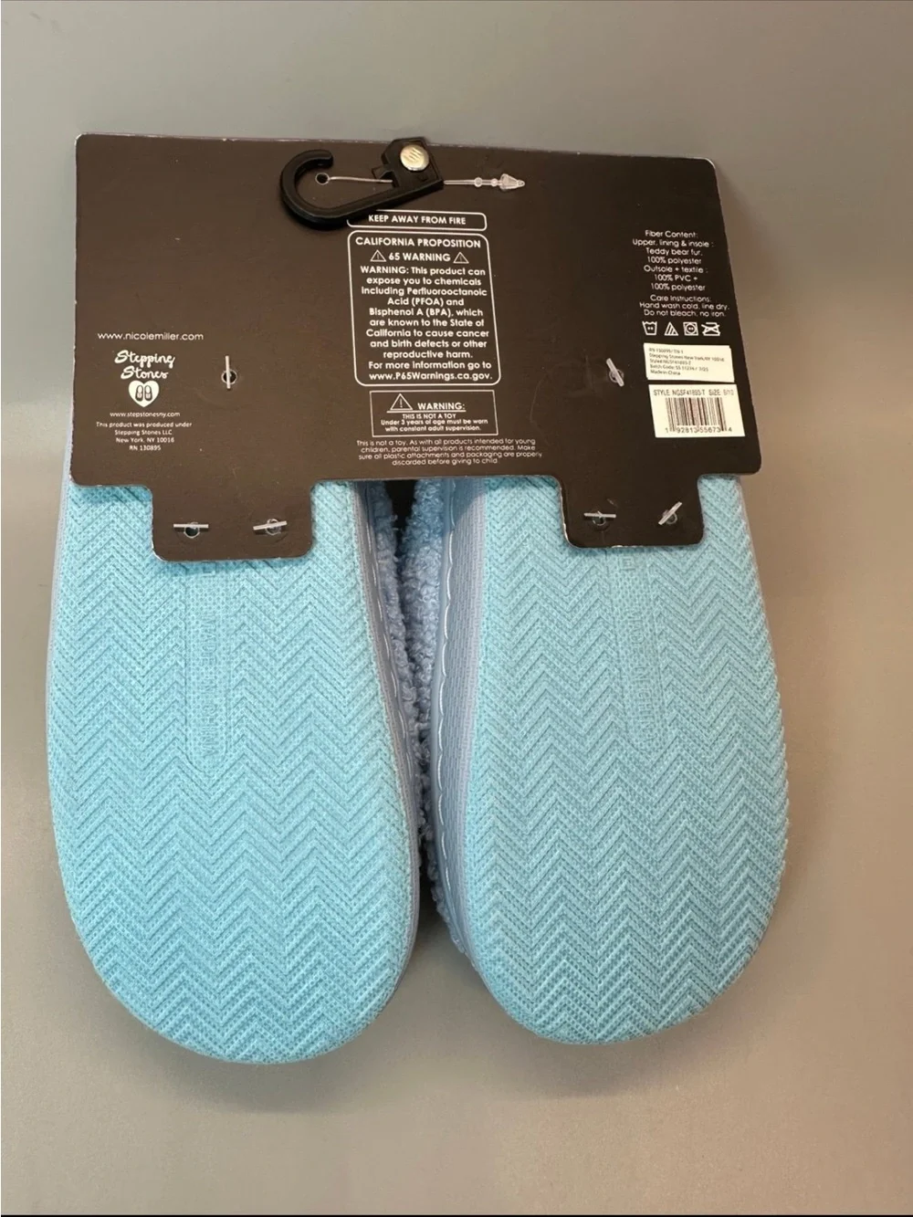 Nicole Miller Girls Blue Daisy Slippers & Bracelet Set size 9/10 NEW